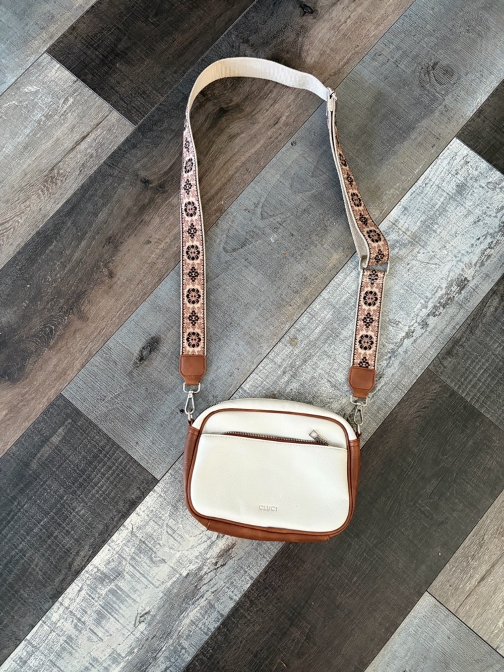 CLUCI Cream Tan Crossbody Bag Boho Embroidered Strap